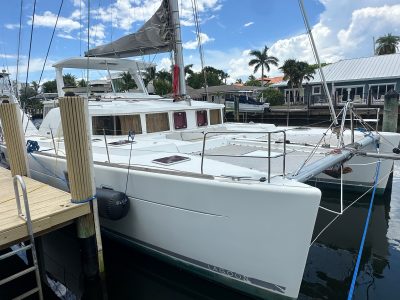 Lagoon 440, catamaran for sale