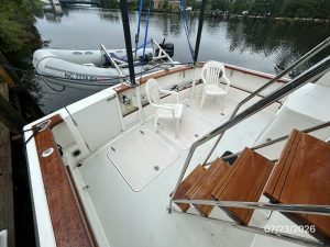 cockpit, Sabre, trawler for sale
