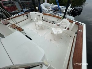 cockpit, Sabre, trawler for sale