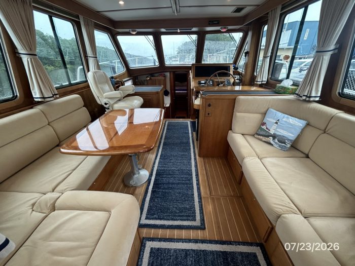 salon, Sabre, trawler for sale