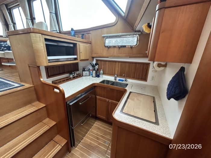 interior, Sabre, trawler for sale
