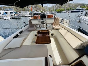 cockpit, Catalina 41 Morgan, sailboat for sale