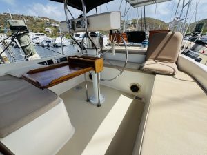 cockpit, Catalina 41 Morgan, sailboat for sale