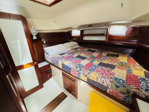 bed, Catalina 41 Morgan, sailboat for sale