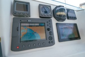 helm, Leopard 38, catamaran for sale
