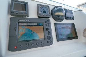 helm, Leopard 38, catamaran for sale