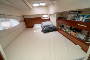 bed, Leopard 38, catamaran for sale