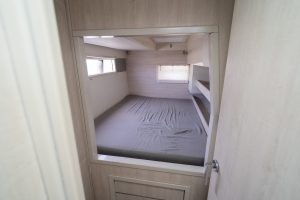 bed, Leopard 40, catamaran for sale