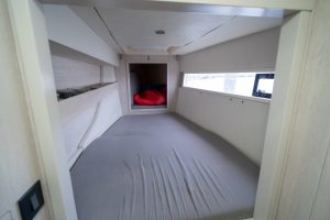 bed, Leopard 40, catamaran for sale