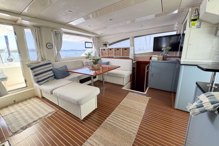 salon, Leopard 48, catamaran for sale