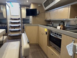interior, Beneteau 45 Oceanis, sailboat for sale
