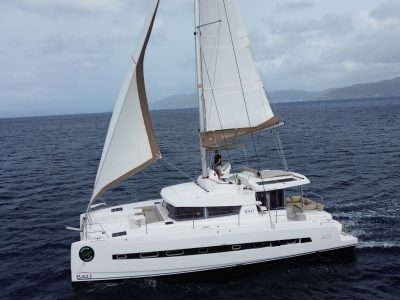 Bali 4.3, catamaran for sale