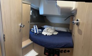 bed, Beneteau 45 Oceanis, sailboat for sale