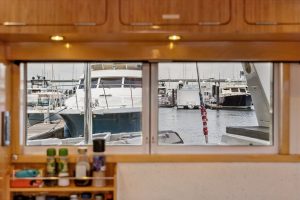 salon, St Francis 50, catamaran for sale