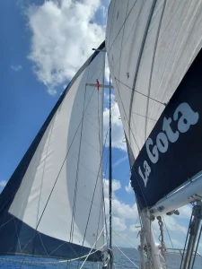 underway, Morgan 43, sailboat for sale