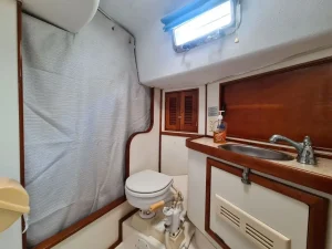 bath, Morgan 43, sailboat for sale