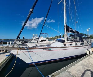 exterior, Morgan 43, sailboat for sale