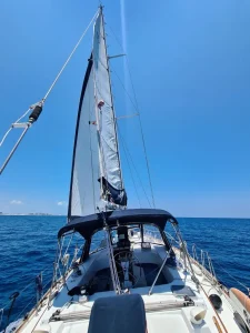 underway, Morgan 43, sailboat for sale