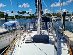deck, Morgan 43, sailboat for sale