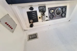 helm, Morgan 43, sailboat for sale