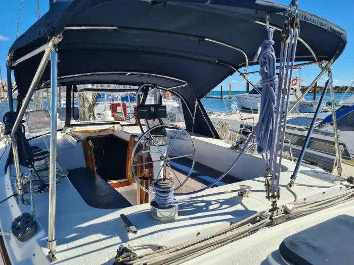 cockpit, Morgan 43, sailboat for sale