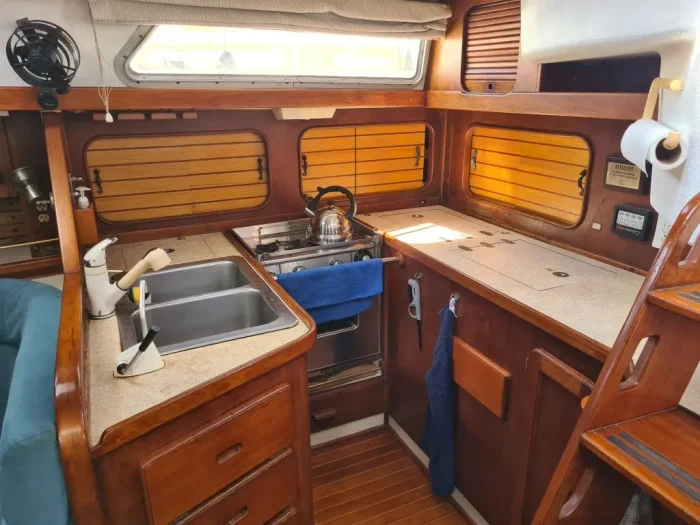 interior, Morgan 43, sailboat for sale
