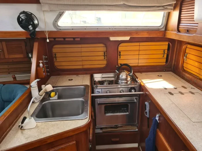 interior, Morgan 43, sailboat for sale