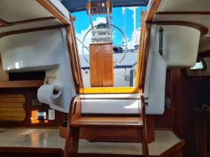 helm, Morgan 43, sailboat for sale
