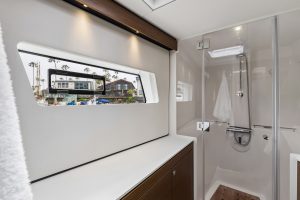 bath, Nautitech 44 Open, catamaran for sale