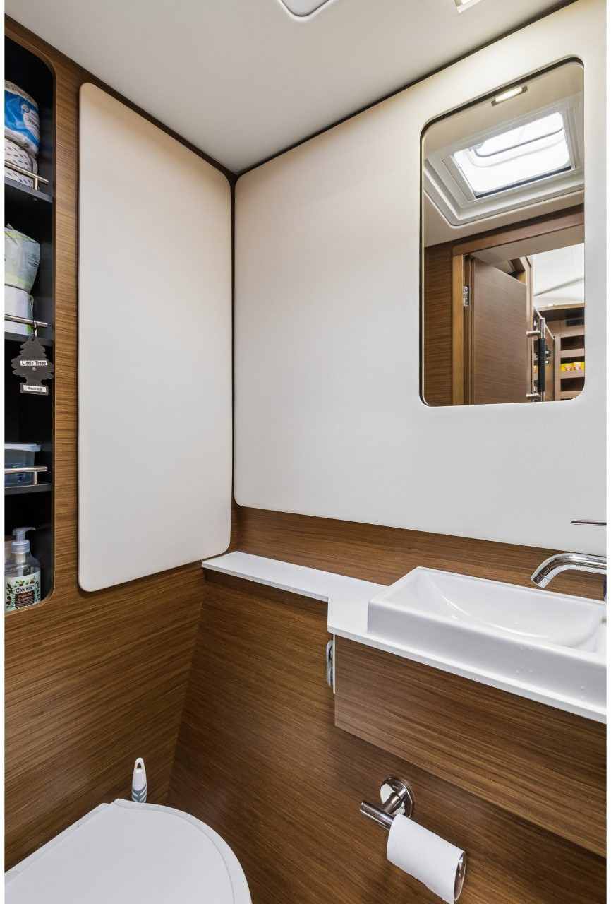 bath, Nautitech 44 Open, catamaran for sale