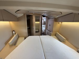bed, Jeanneau JY51, sailboat for sale