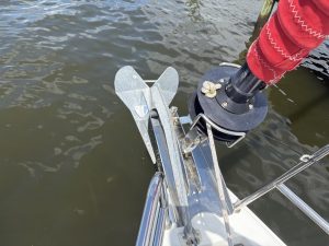 deck, Jeanneau JY51, sailboat for sale