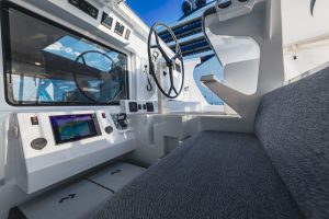 helm, Balance 526, catamaran for sale