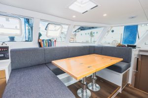 salon, Balance 526, catamaran for sale