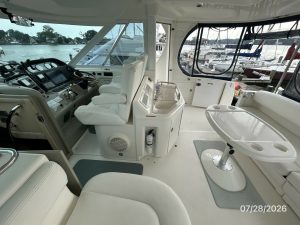 cockpit, Sea Ray, trawler for sale