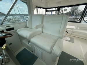cockpit, Sea Ray, trawler for sale