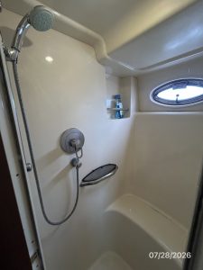 bath, Sea Ray, trawler for sale