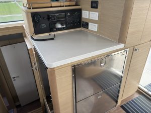 electrical, Aquila 44, trawler for sale