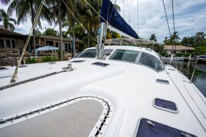 deck, Privilege 435, catamaran for sale