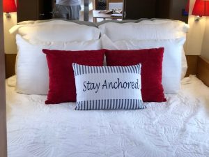 bed, Jeanneau, sailboat for sale