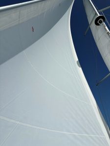 underway, Jeanneau, sailboat for sale