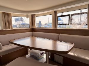 salon, Lagoon 42, catamaran for sale