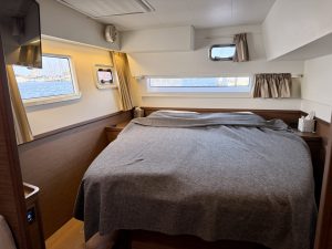 bed, Lagoon 42, catamaran for sale