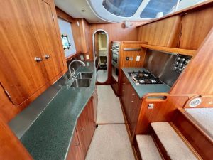 interior, PDQ 42 Antares, catamaran for sale