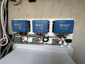 electrical, PDQ 42 Antares, catamaran for sale