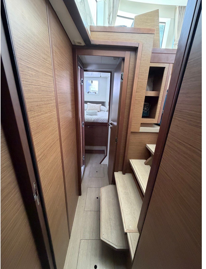 interior, Lagoon 40, catamaran for sale