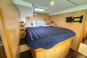 bed, Lagoon 500, catamaran for sale