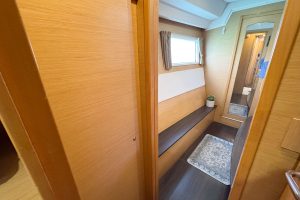 interior, Lagoon 500, catamaran for sale