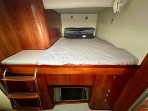 bed, PDQ 42 Antares, catamaran for sale