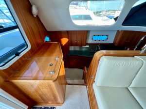 interior, PDQ 42 Antares, catamaran for sale